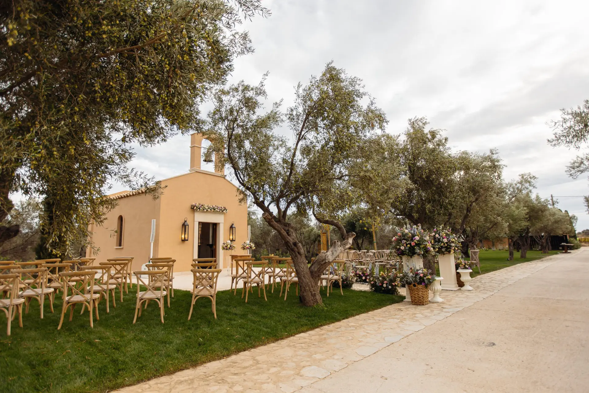 Corporate event, Conference, Product presentation, Corporate dinner, Incentives, Corporate events, Gala Dinner, Car launch, Private meeting, Congress, Party, Nasioutzik Mansion manor receptions wedding wedding suite George Nasioutzik